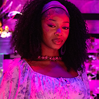 Nya Warner